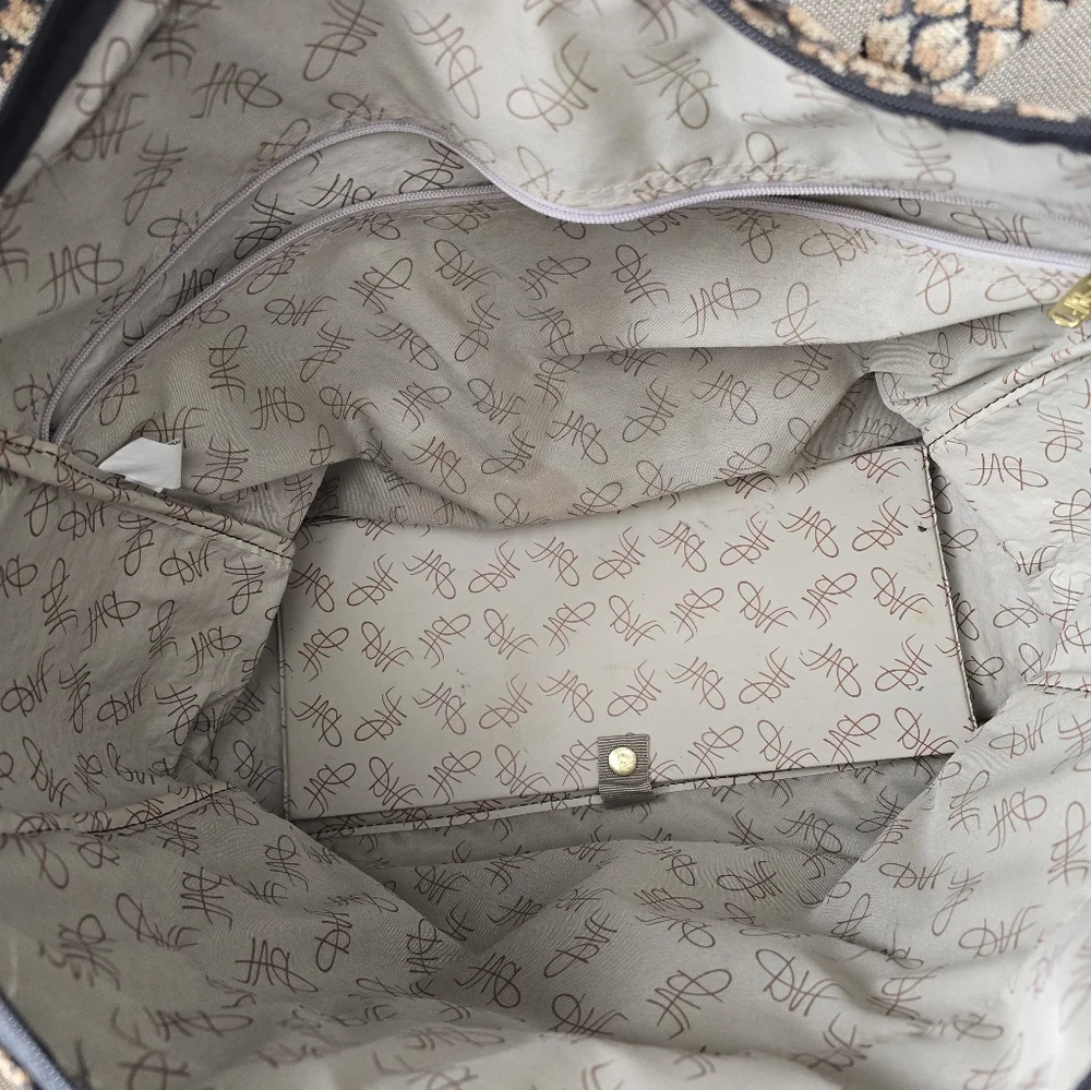 Vintage DVF Tapestry Weekender Tote Bag - Picture 8 of 9